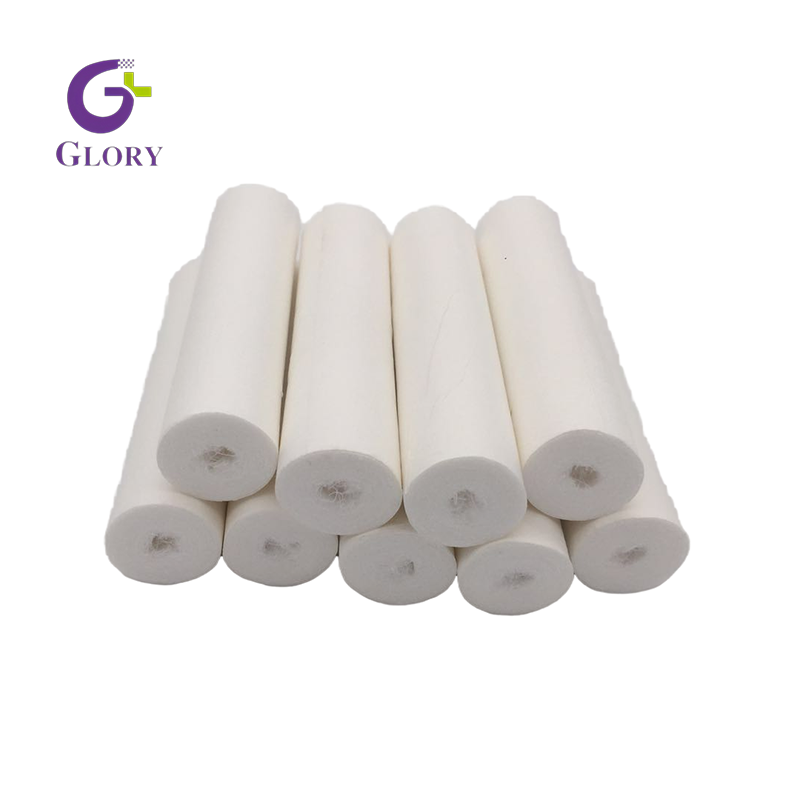 تضميد الجروح بضمادة شاش ناعمة